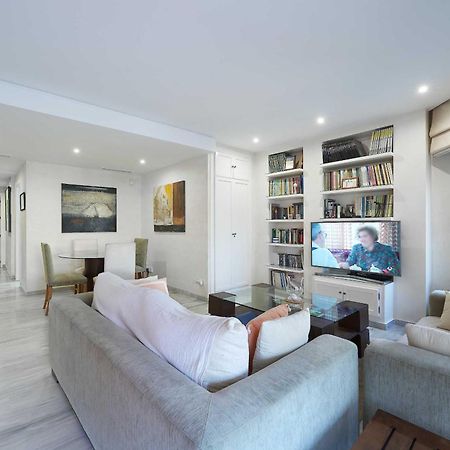 1104 First Line Beach Apartment Golden Beach Pool 마르베야 외부 사진