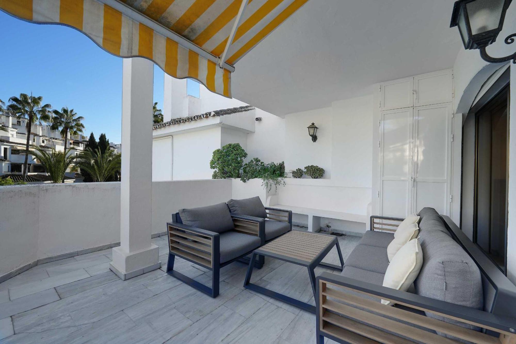 1104 First Line Beach Apartment Golden Beach Pool 마르베야 외부 사진