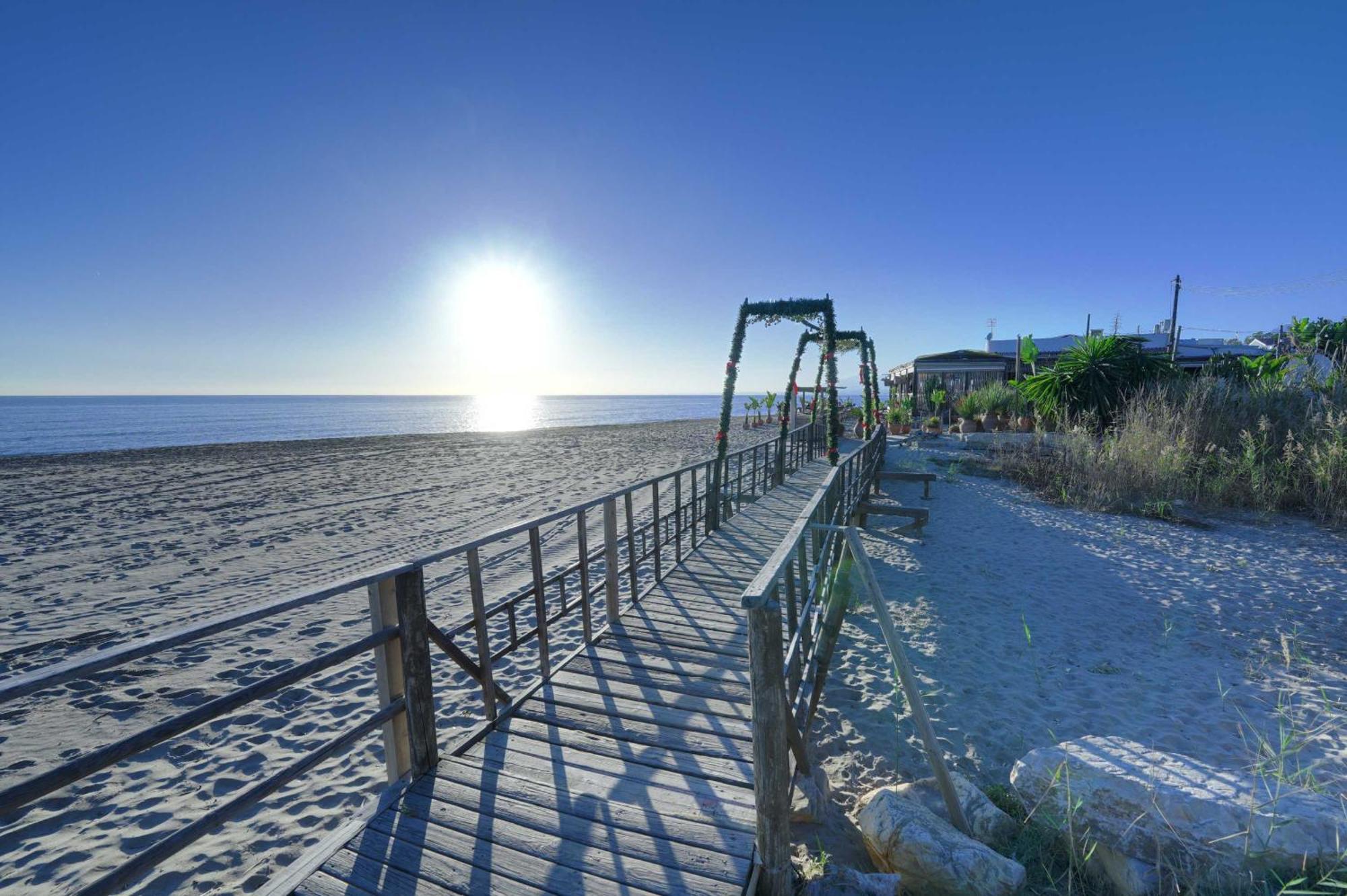 1104 First Line Beach Apartment Golden Beach Pool 마르베야 외부 사진