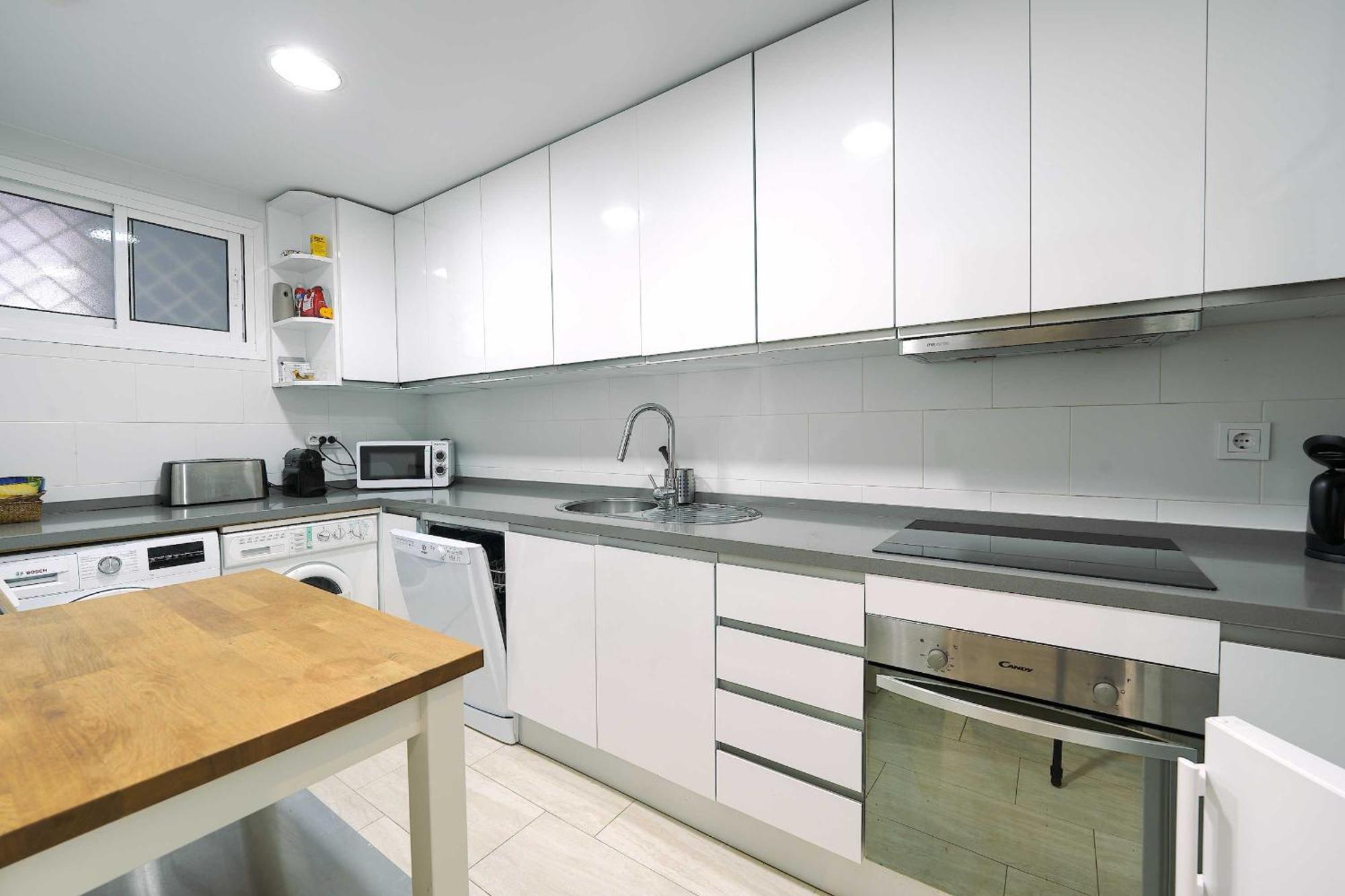 1104 First Line Beach Apartment Golden Beach Pool 마르베야 외부 사진