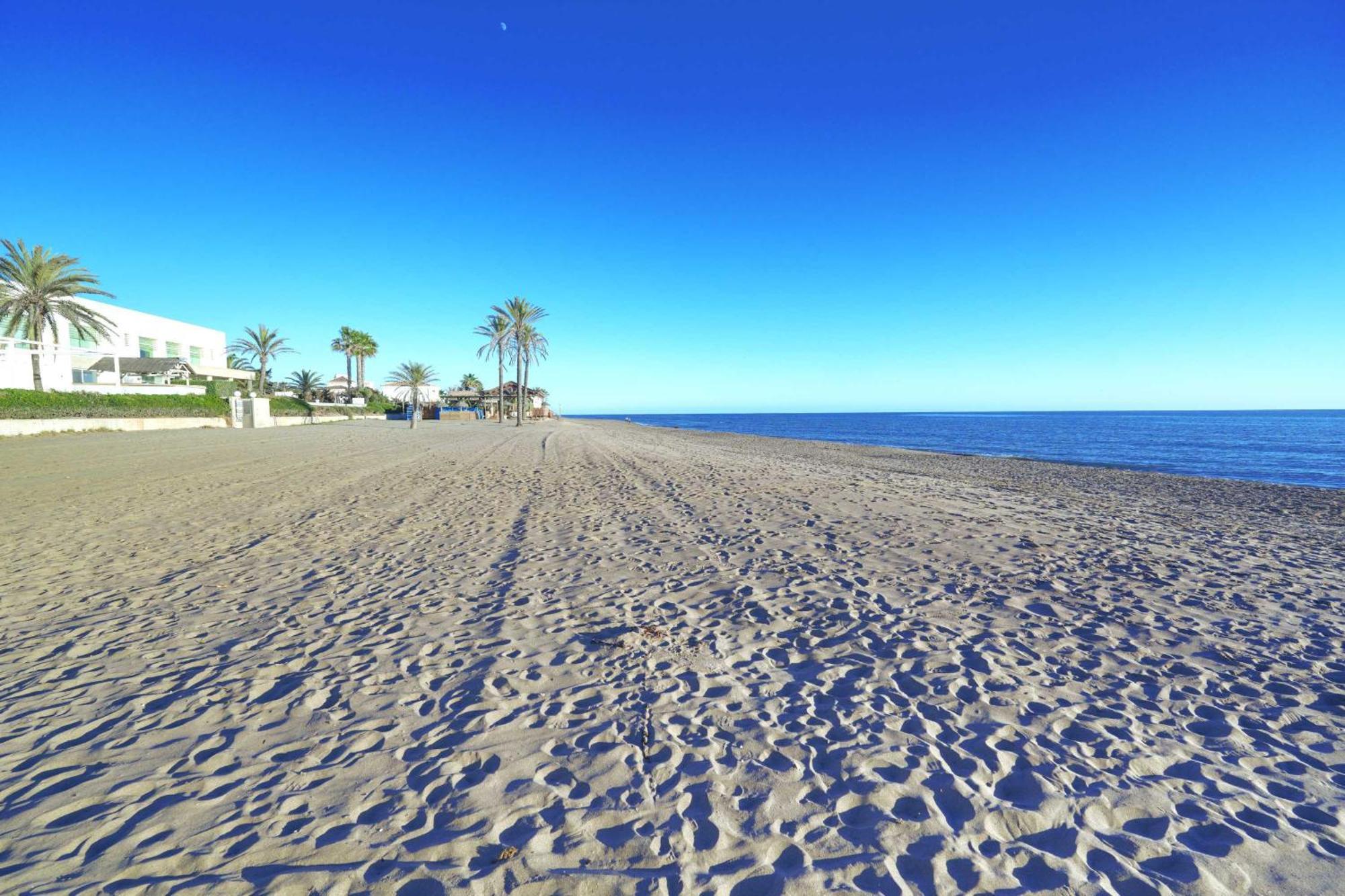 1104 First Line Beach Apartment Golden Beach Pool 마르베야 외부 사진